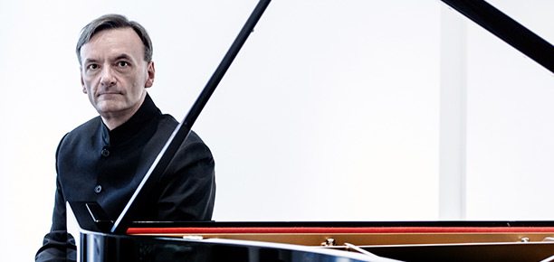 Stephen Hough, Piano